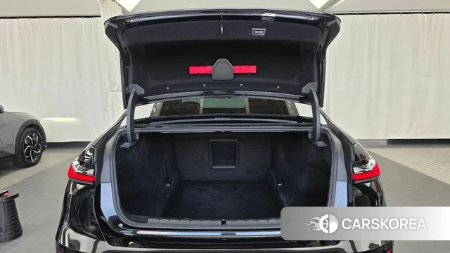 BMW 7 Series (G70) id 4991332 из Кореи 11