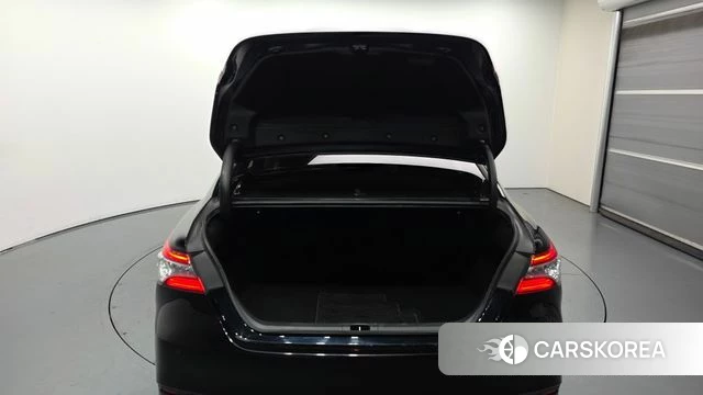 Toyota Camry (XV70) id 4952909 из Кореи 11