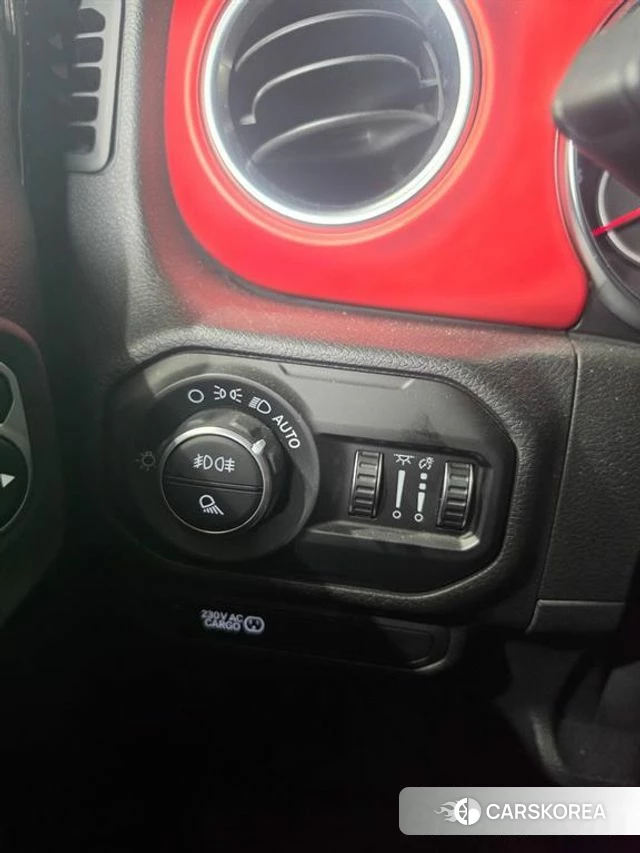 Jeep Gladiator (JT) id 4997927 из Кореи 11