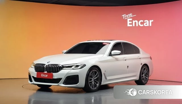 BMW 5 Series (G30) id 5027099 из Кореи 11