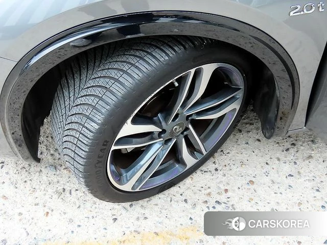 Infiniti Q30 id 4746774 из Кореи 11