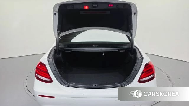 Mercedes-Benz E-Class W213 id 4943846 из Кореи 11