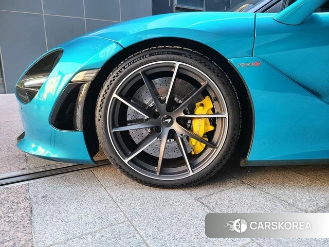 McLaren 720S id 4907344 из Кореи 11