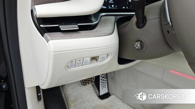 Genesis G90 (RS4) id 4985263 из Кореи 11