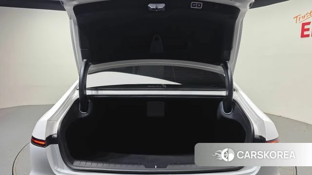 Hyundai Grandeur Hybrid (GN7) id 5011926 из Кореи 11