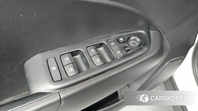 Hyundai Venue id 5017527 из Кореи 11