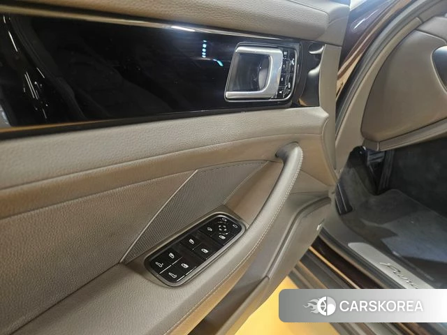Porsche Panamera (971) id 5014114 из Кореи 11
