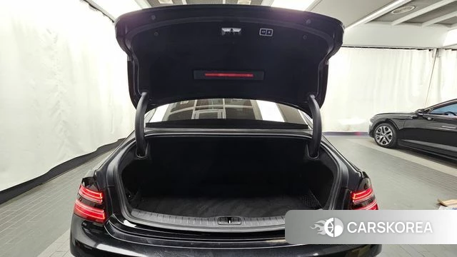Genesis Electrified G80 (RG3) id 4986683 из Кореи 11