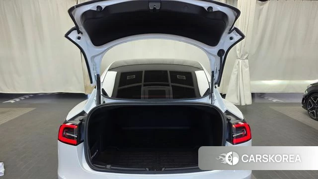 Tesla Model 3 id 4986859 из Кореи 11