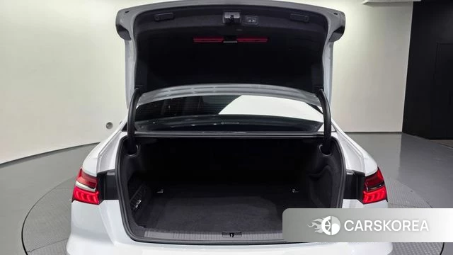 Audi A6 (C8) id 5041275 из Кореи 11
