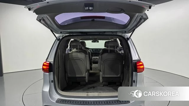Kia The New Carnival id 5041875 из Кореи 11