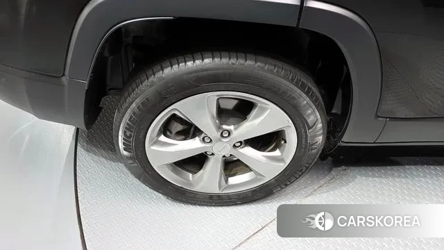 Jeep Cherokee (KL) id 3360373 из Кореи 11
