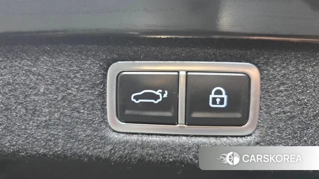 Hyundai Grandeur Hybrid (GN7) id 5011715 из Кореи 11