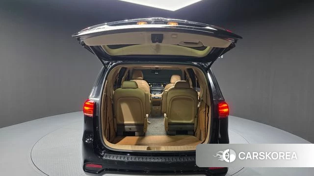 Kia The New Carnival id 5023759 из Кореи 11