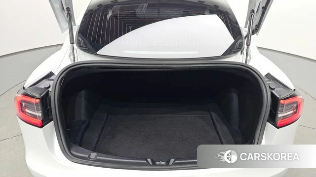 Tesla Model 3 id 4609741 из Кореи 11