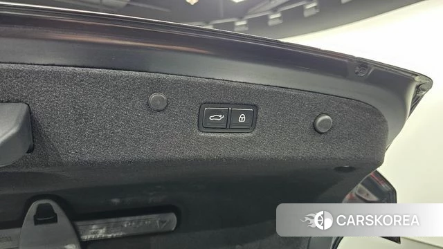 Kia The New K8 Hybrid id 5045765 из Кореи 11