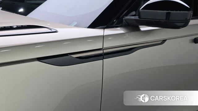 Land Rover Range Rover Velar id 4990227 из Кореи 11