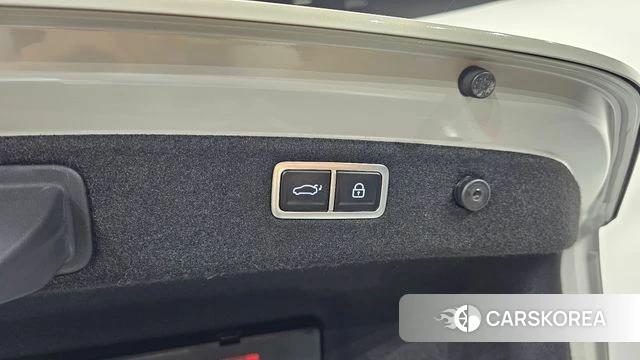 Genesis The New G70 id 4941346 из Кореи 11