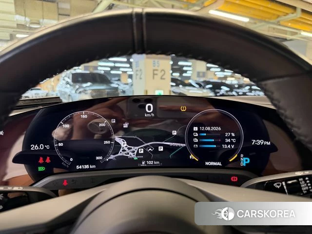 Porsche Taycan id 4707888 из Кореи 11
