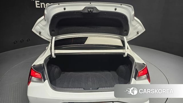 Hyundai Avante Hybrid (CN7) id 5016872 из Кореи 11
