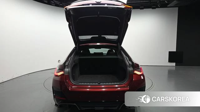 BMW i4 id 5026809 из Кореи 11