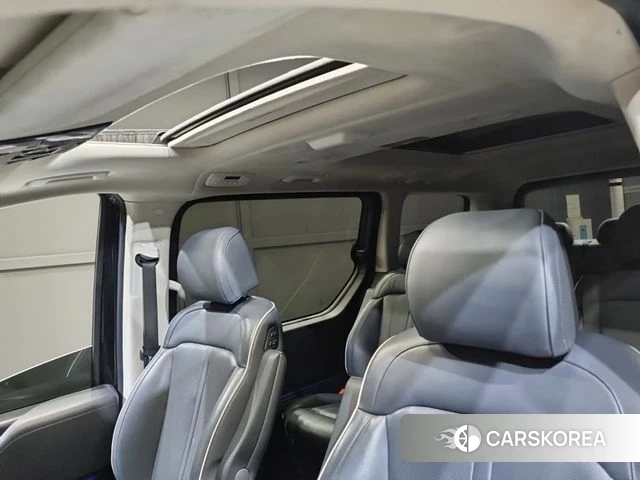 Hyundai Staria id 5047342 из Кореи 11