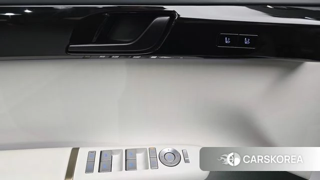 Hyundai Grandeur Hybrid (GN7) id 5021093 из Кореи 11