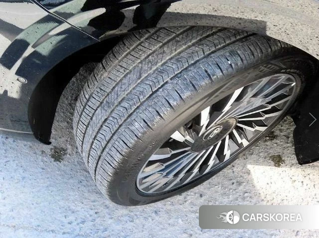 Hyundai Grandeur (GN7) id 4691298 из Кореи 11