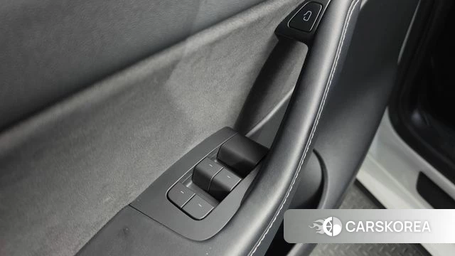 Tesla Model Y id 4997526 из Кореи 11