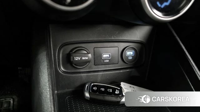 Hyundai Venue id 3795520 из Кореи 11