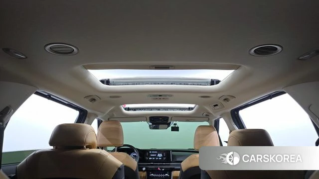Kia Carnival 4th generation id 4835679 из Кореи 11