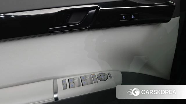 Hyundai Grandeur Hybrid (GN7) id 4980954 из Кореи 11