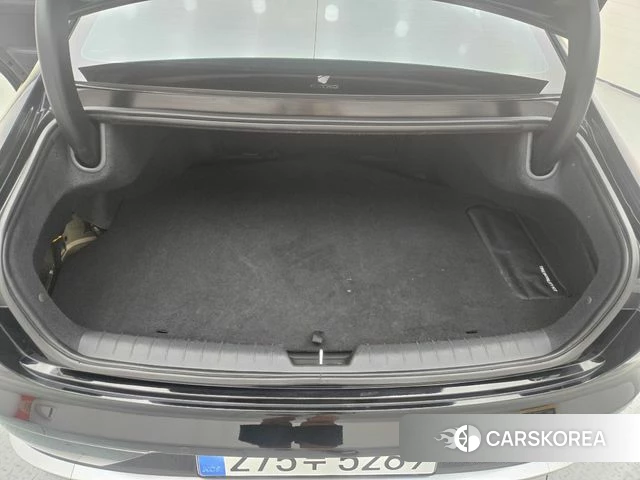 Hyundai Grandeur (GN7) id 4768428 из Кореи 11