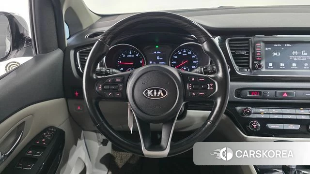 Kia The New Carnival id 5041782 из Кореи 11