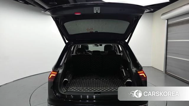 Volkswagen Tiguan Allspace id 4964578 из Кореи 11