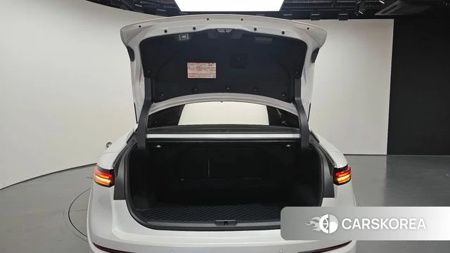 Toyota Crown Crossover id 4892589 из Кореи 11