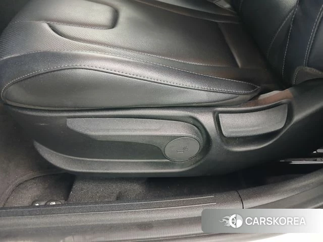 Hyundai Avante (CN7) id 5012807 из Кореи 11
