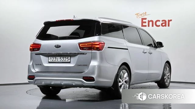 Kia The New Carnival id 4953080 из Кореи 12