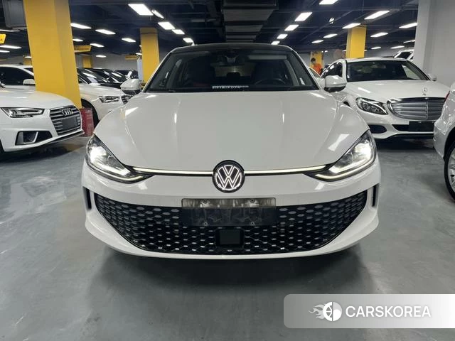 Volkswagen Lamando 2023 Белый из Китая, фото 2