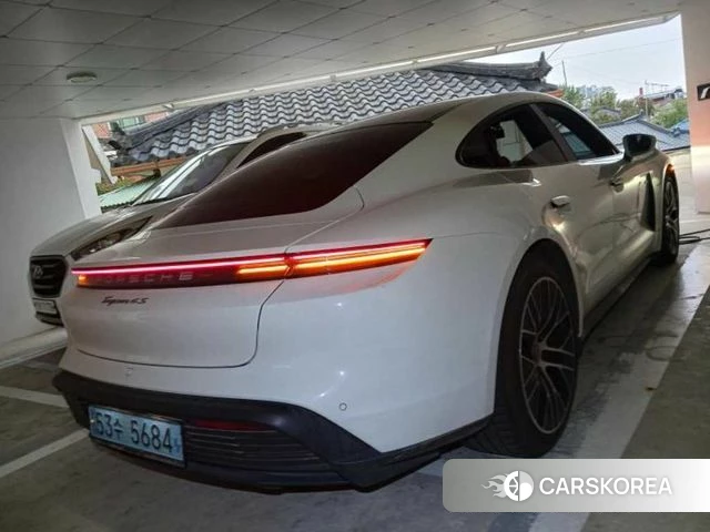 Porsche Taycan 2021 Белый из Кореи, фото 3
