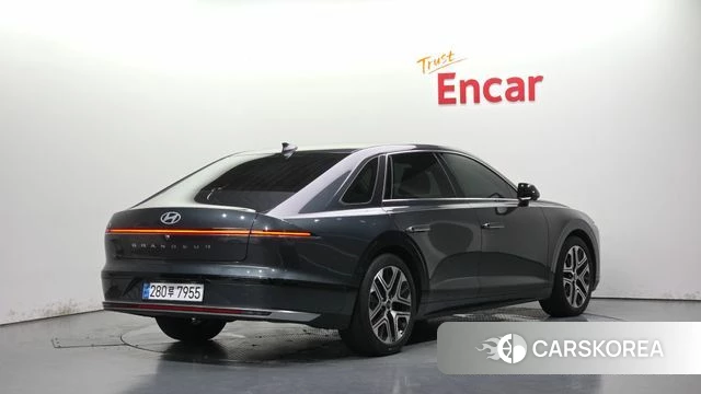 Hyundai Grandeur (GN7) id 4711334 из Кореи 12