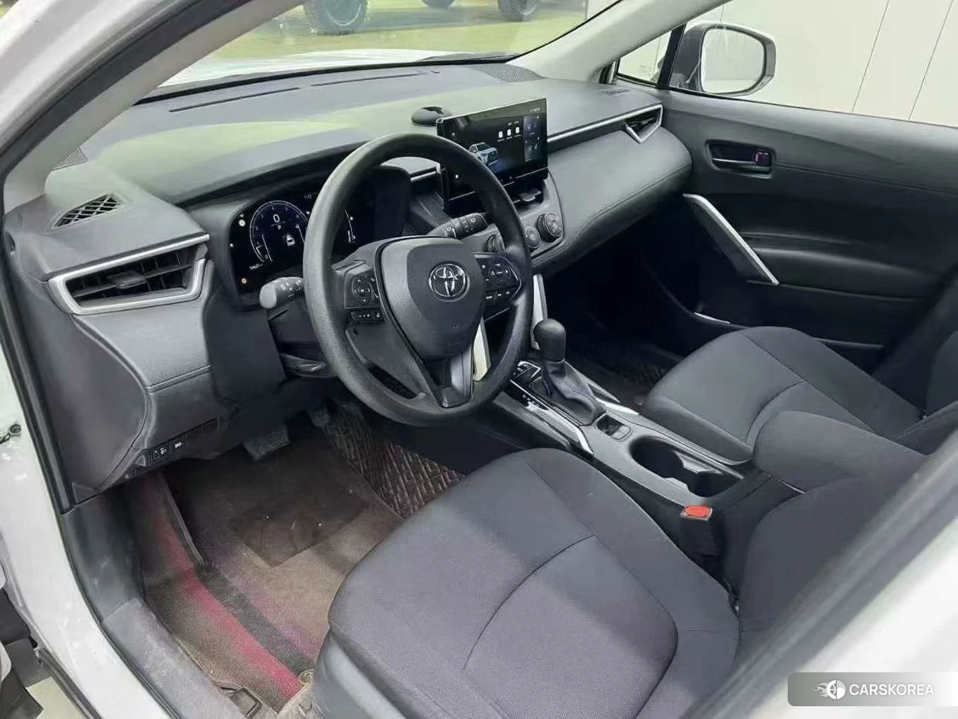 Toyota Corolla 2022 Белый из Китая, фото 2
