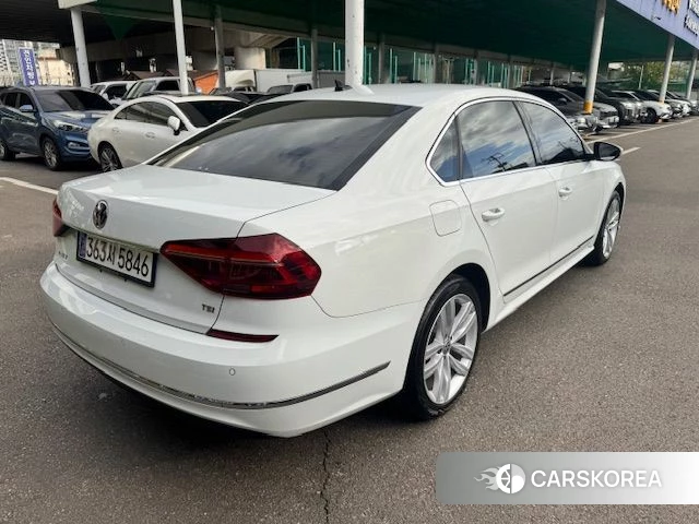 Volkswagen The New Passat id 5035833 из Кореи 12