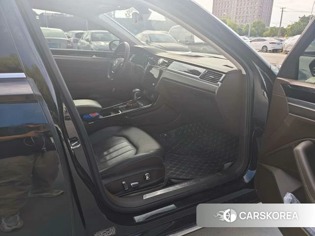 Volkswagen Phideon 2021 Черный из Китая, фото 5