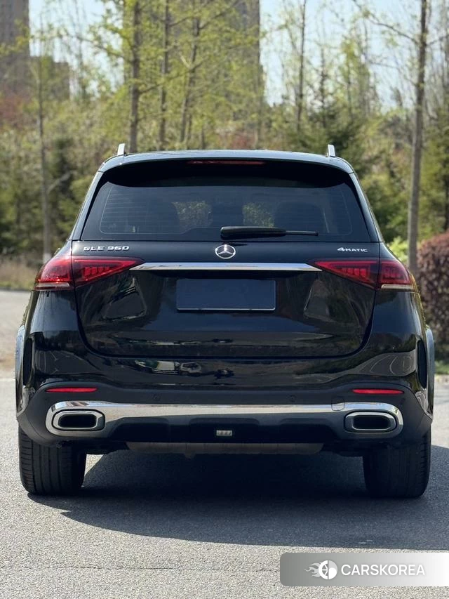 Mercedes-Benz GLE 2020 Черный из Китая, фото 2