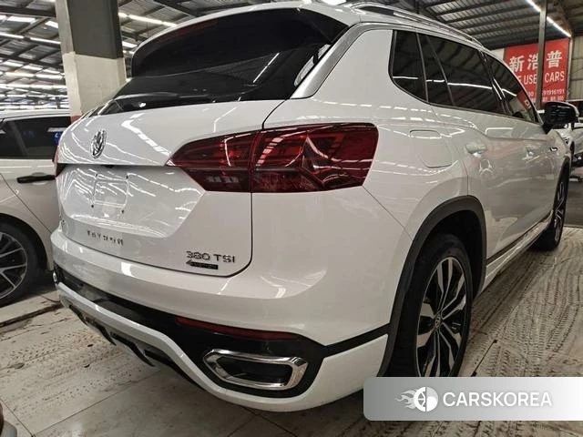 Volkswagen Tayron 2021 Белый из Китая, фото 2