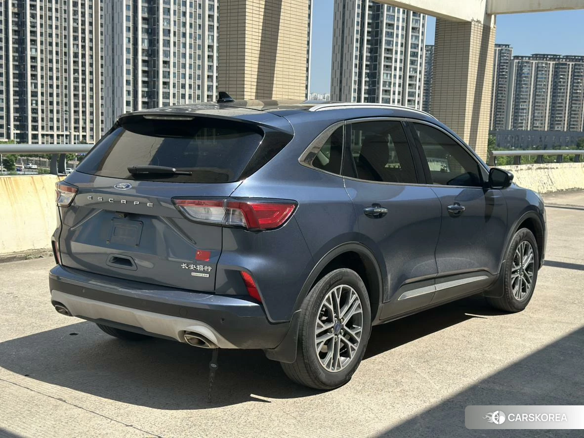 Ford Escape 2020 Синий из Китая, фото 3