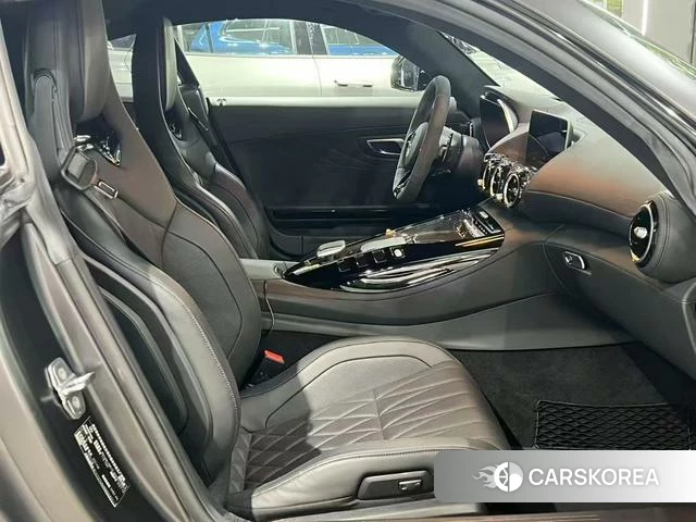 Mercedes-Benz AMG GT 2023 Черный из Китая, фото 2