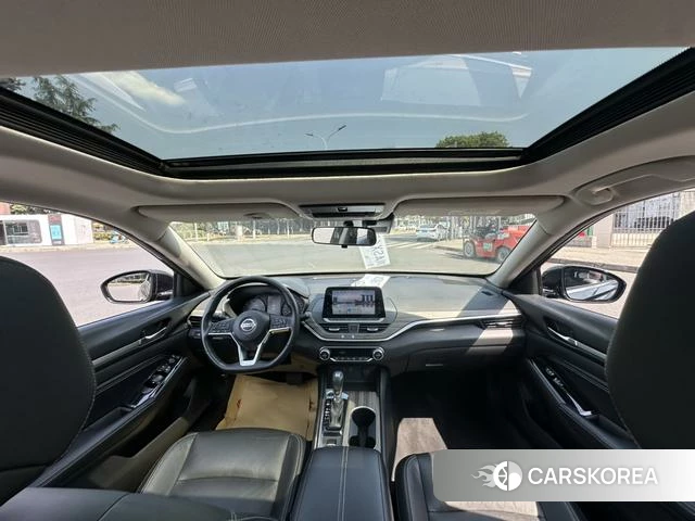 Nissan Altima 2021 Черный из Китая, фото 3