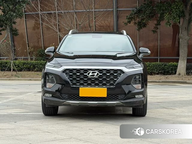 Hyundai Santa Fe 2020 Черный из Китая, фото 4